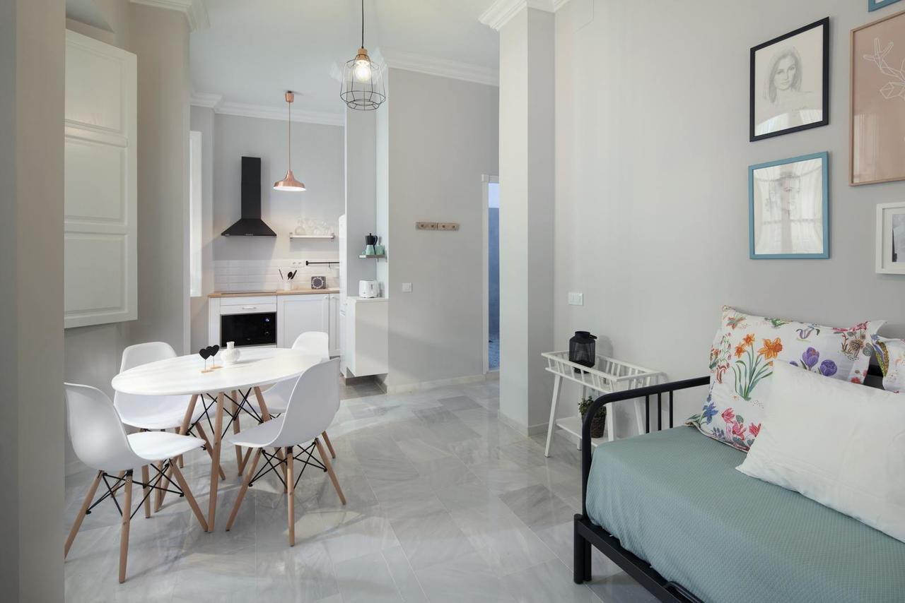 Valentina Home Málaga Exteriör bild