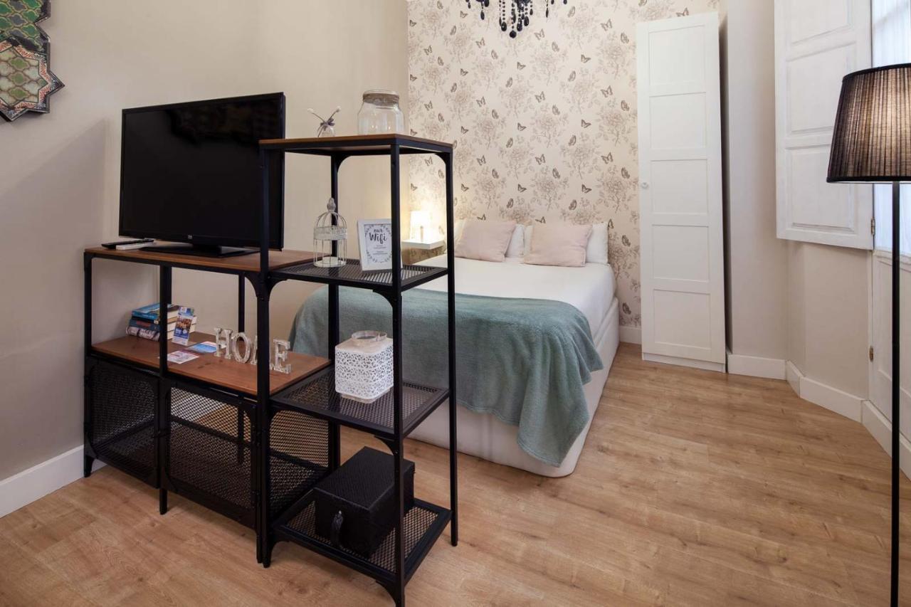 Valentina Home Málaga Exteriör bild
